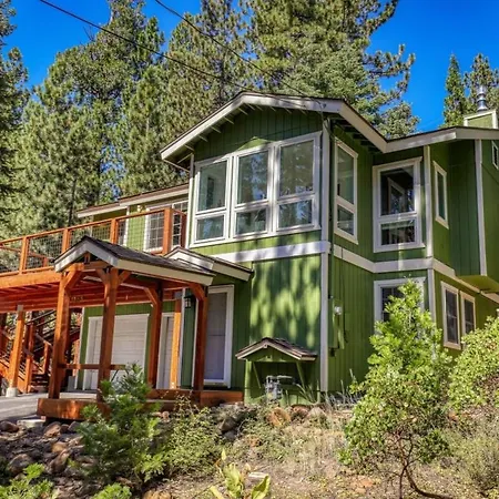 Rustic 3Bd Greenwood Hideaway